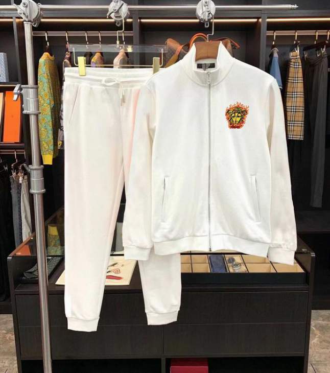 Picture of Versace Sweater Suits _SKUVersaceM-5XLkdtn5743039